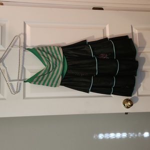 Morena Rose strapless ruffled dress